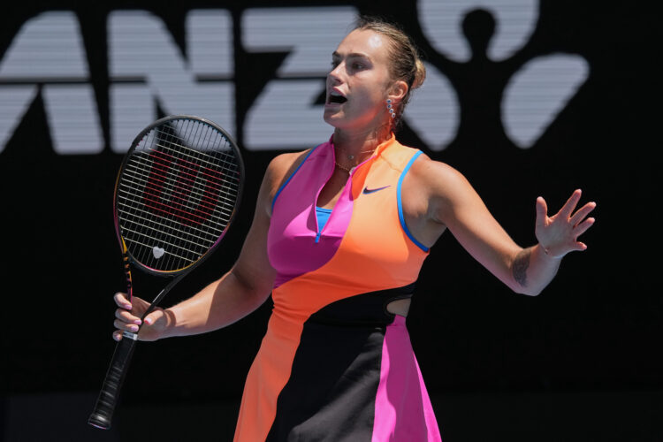 Top-seeded Aryna Sabalenka reaches the third round